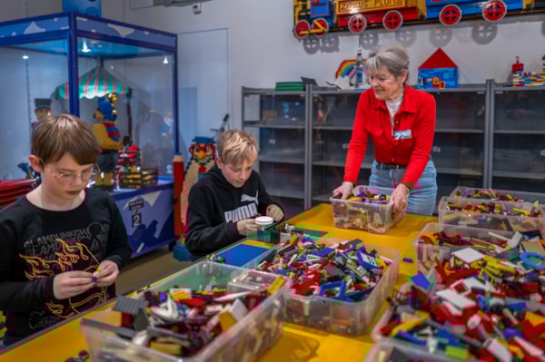 Tentoonstelling “90 jaar LEGO” in Hoorn